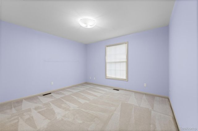 1885 Wyngate Drive, Troy, MI 48098