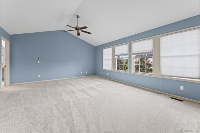 1885 Wyngate Drive, Troy, MI 48098