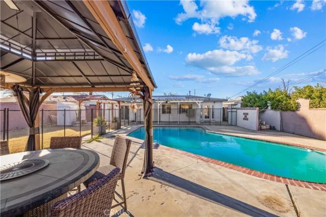 45026 16th West, Lancaster, CA 93534