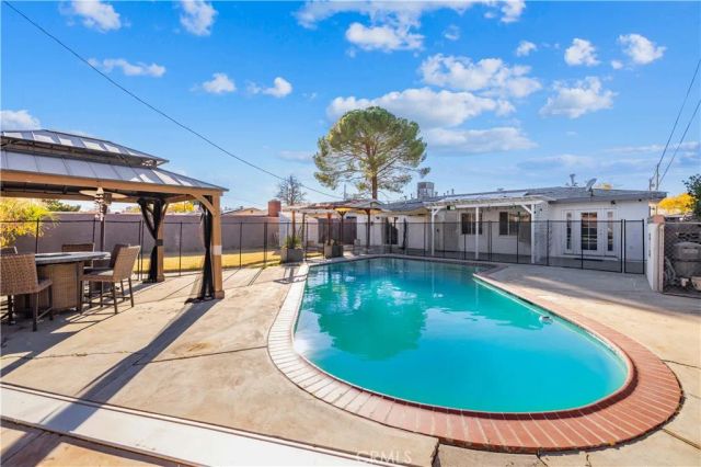 45026 16th West, Lancaster, CA 93534