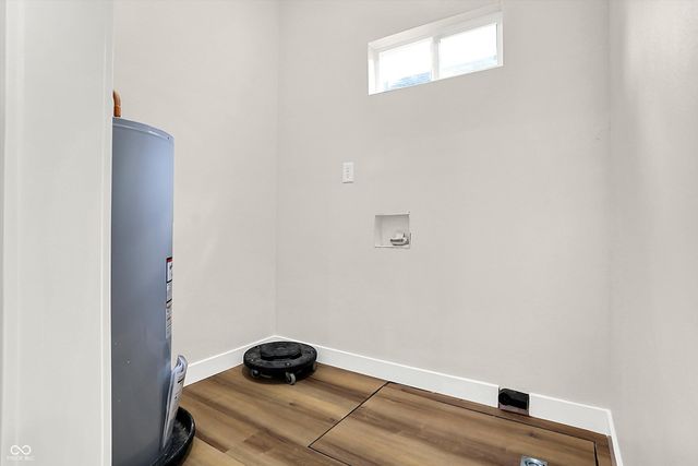 853 N 12th Street, Elwood, IN 46036