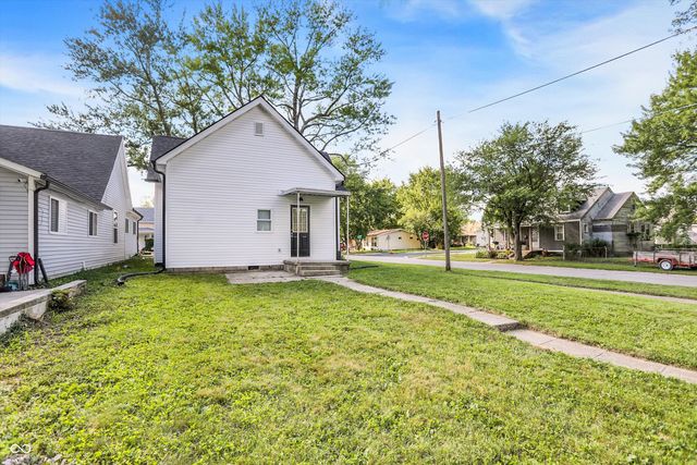853 N 12th Street, Elwood, IN 46036