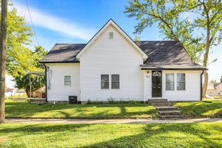 853 N 12th Street, Elwood, IN 46036