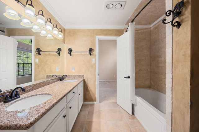 19806 Sunbridge Lane, Katy, TX 77094