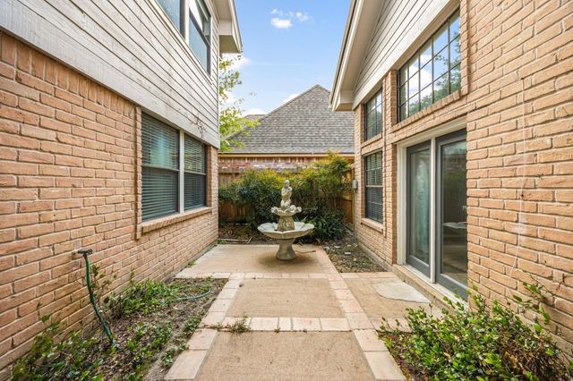 19806 Sunbridge Lane, Katy, TX 77094