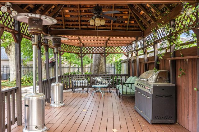 19806 Sunbridge Lane, Katy, TX 77094