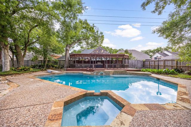 19806 Sunbridge Lane, Katy, TX 77094