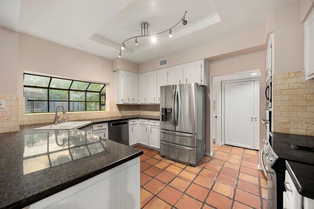 19806 Sunbridge Lane, Katy, TX 77094