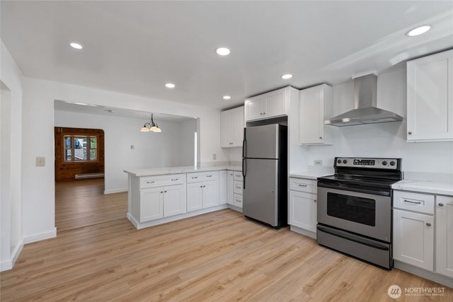 6213 S Mullen Street, Tacoma, WA 98409