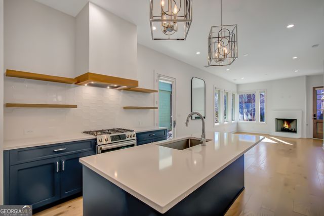 305 Breakspear Lane, Fayetteville, GA 30214