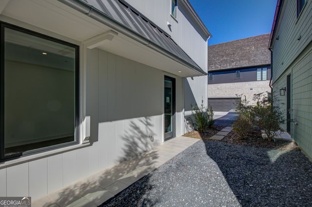 305 Breakspear Lane, Fayetteville, GA 30214