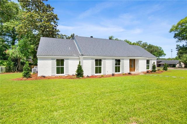 4543 Kingsway Drive, Mobile, AL 36608