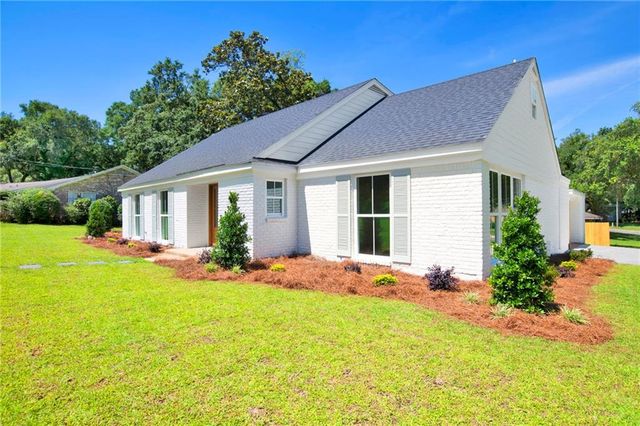 4543 Kingsway Drive, Mobile, AL 36608