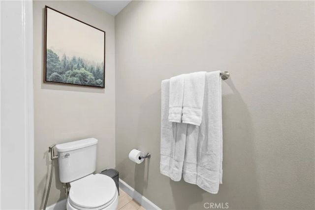 16408 Valencia, Fontana, CA 92335