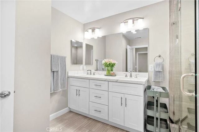 16408 Valencia, Fontana, CA 92335