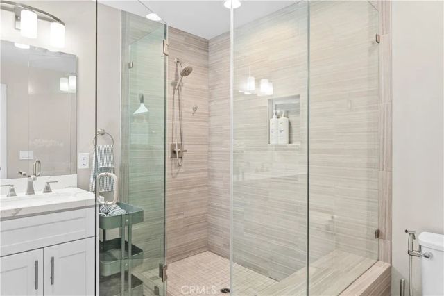 16408 Valencia, Fontana, CA 92335
