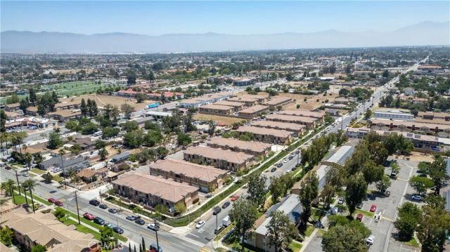 16408 Valencia, Fontana, CA 92335