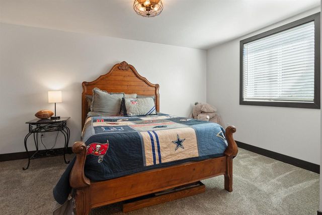 1342 BUCKYS, Howard, WI 54313