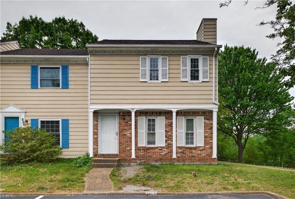 901 Seabreeze CT, Chesapeake, VA 23320