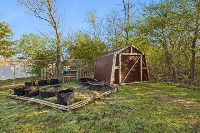 209 Lanier Drive, Chatsworth, GA 30705