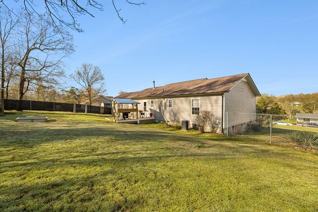 209 Lanier Drive, Chatsworth, GA 30705