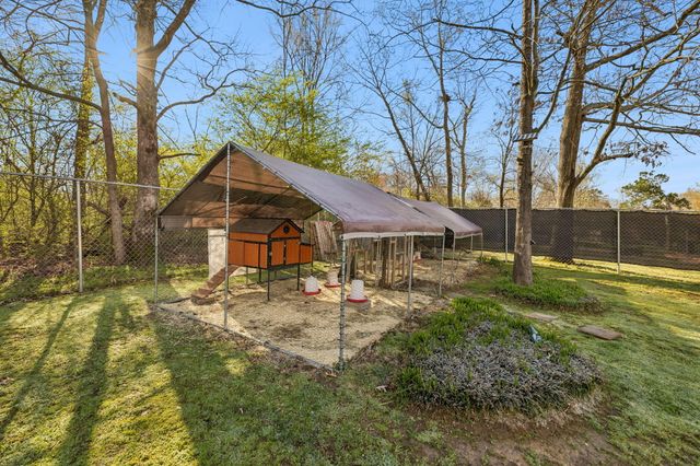 209 Lanier Drive, Chatsworth, GA 30705