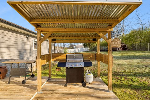 209 Lanier Drive, Chatsworth, GA 30705