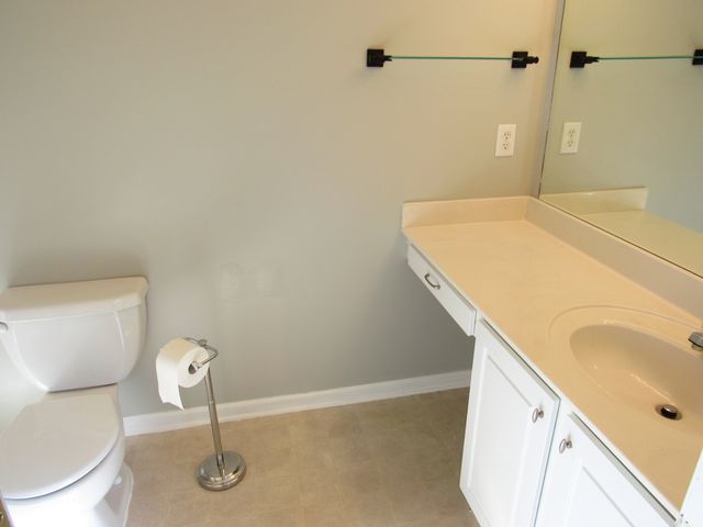 704 Flintlock Ct, Nashville, TN 37217