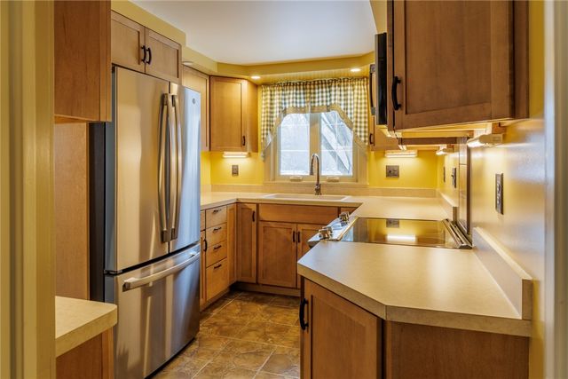 1029 Pittsford Victor Road, Perinton, NY 14534