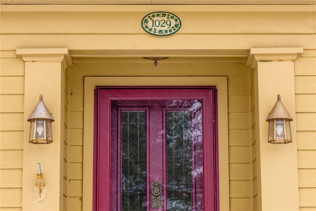 1029 Pittsford Victor Road, Perinton, NY 14534