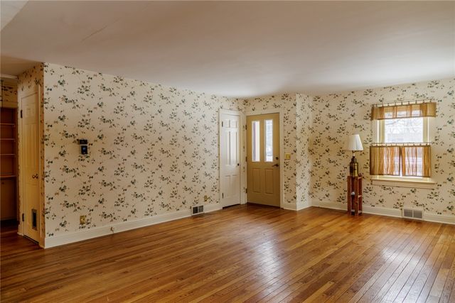 1029 Pittsford Victor Road, Perinton, NY 14534