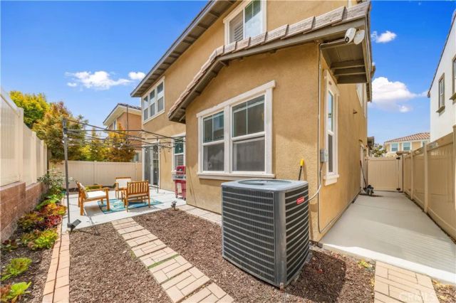 16005 Blueberry Ave, Chino, CA 91708