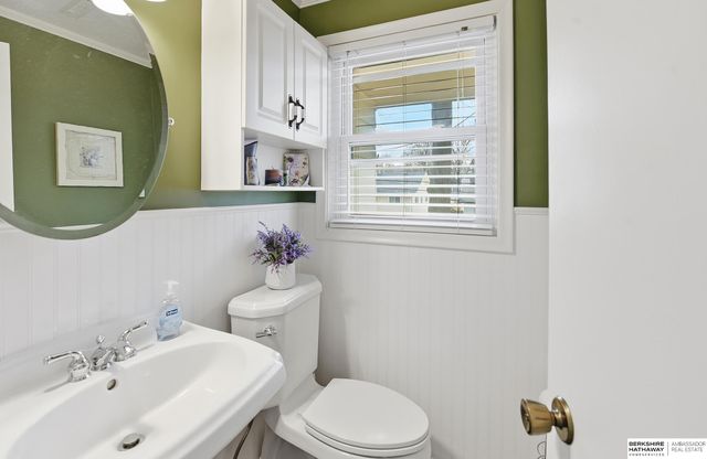 6738 S 81st Street, Ralston, NE 68127