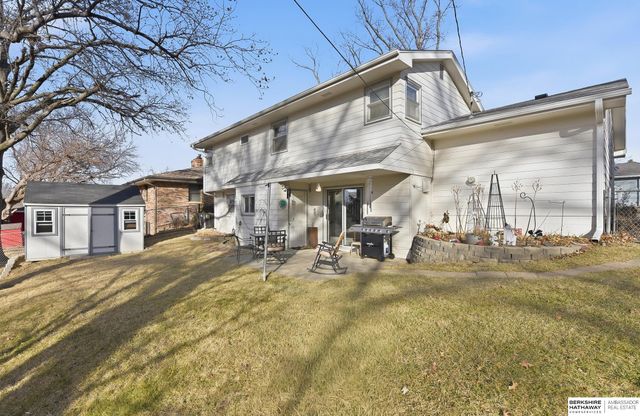 6738 S 81st Street, Ralston, NE 68127