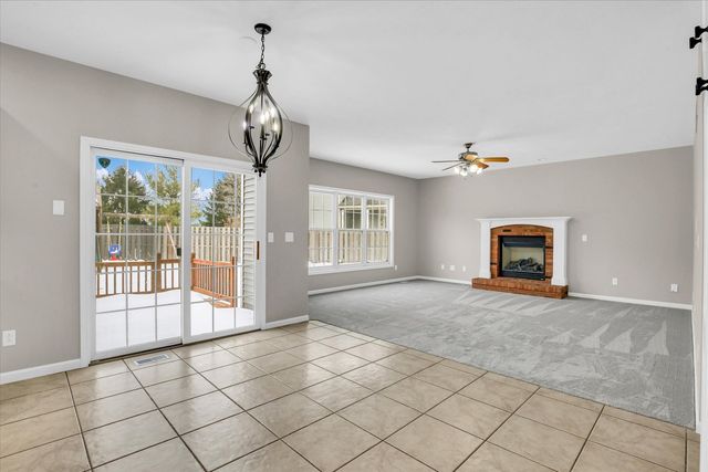 2502 STRICKER Lane, Urbana, IL 61802