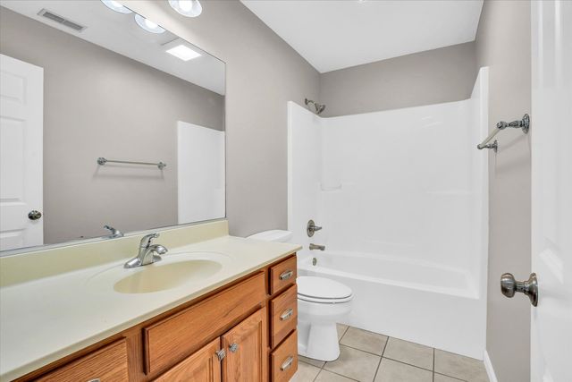 2502 STRICKER Lane, Urbana, IL 61802