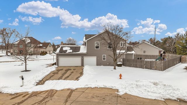 2502 STRICKER Lane, Urbana, IL 61802
