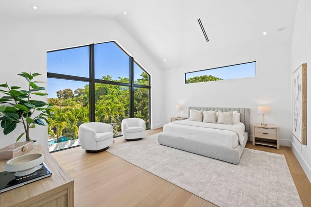 2625 NE 29th Court, Fort Lauderdale, FL 33306