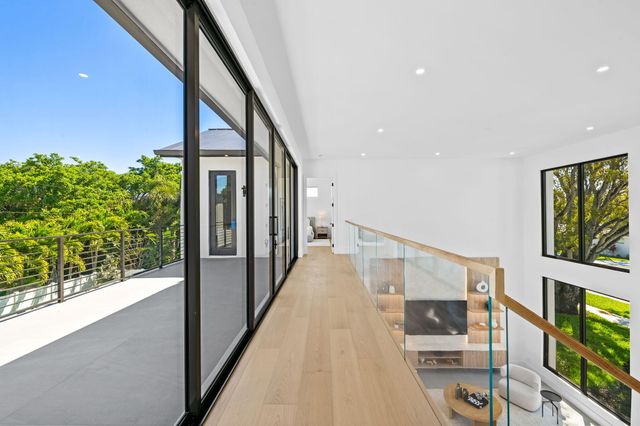 2625 NE 29th Court, Fort Lauderdale, FL 33306