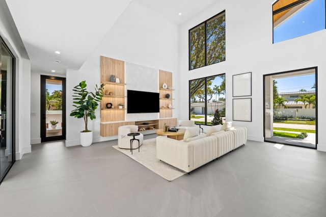 2625 NE 29th Court, Fort Lauderdale, FL 33306