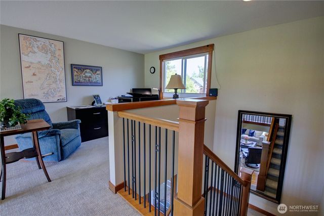 12270 Maple Crest Drive, Burlington, WA 98233