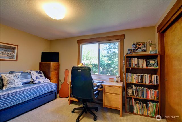 12270 Maple Crest Drive, Burlington, WA 98233