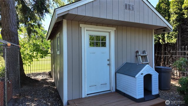 12270 Maple Crest Drive, Burlington, WA 98233