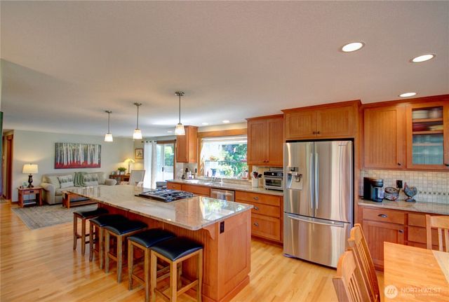 12270 Maple Crest Drive, Burlington, WA 98233