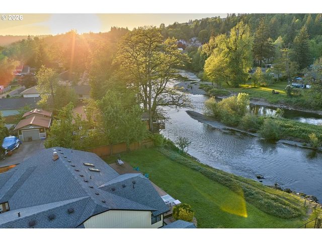 661 K St, Washougal, WA 98671