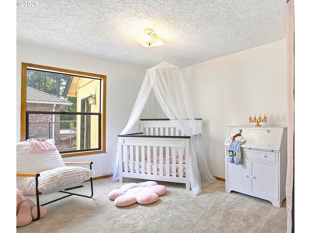 661 K St, Washougal, WA 98671