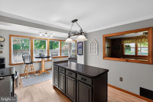 1525 COLLEGE AVE, Collegeville, PA 19426