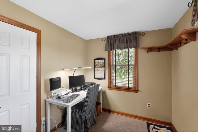 1525 COLLEGE AVE, Collegeville, PA 19426