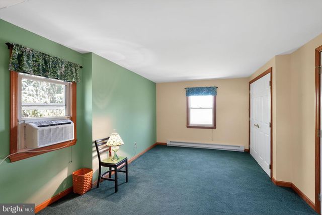 1525 COLLEGE AVE, Collegeville, PA 19426