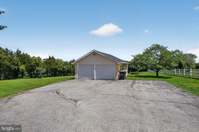 1525 COLLEGE AVE, Collegeville, PA 19426
